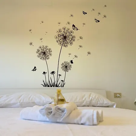 Casa Dulce Casa - Bright Flat With Balcony 2 Baths 2 Beds