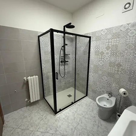 Casa Dulce Casa - Bright Flat With Balcony 2 Baths 2 Beds *